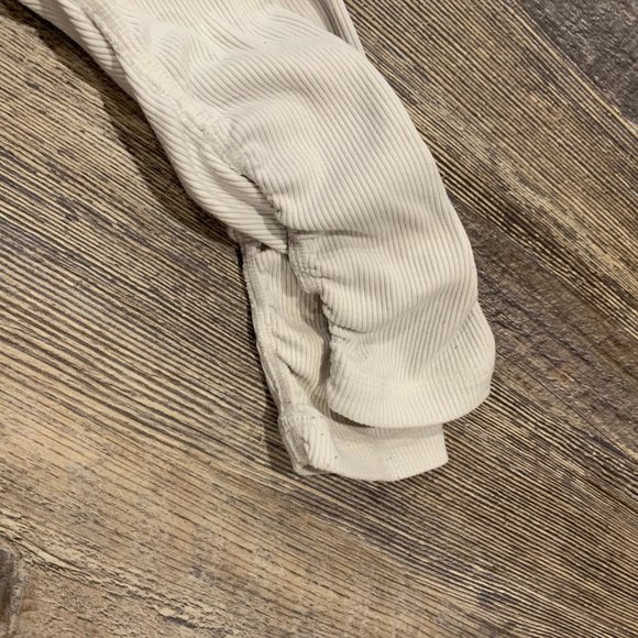 ALO Yoga Goddess Leggings in Palm Springs Print - Picture 5 of 5